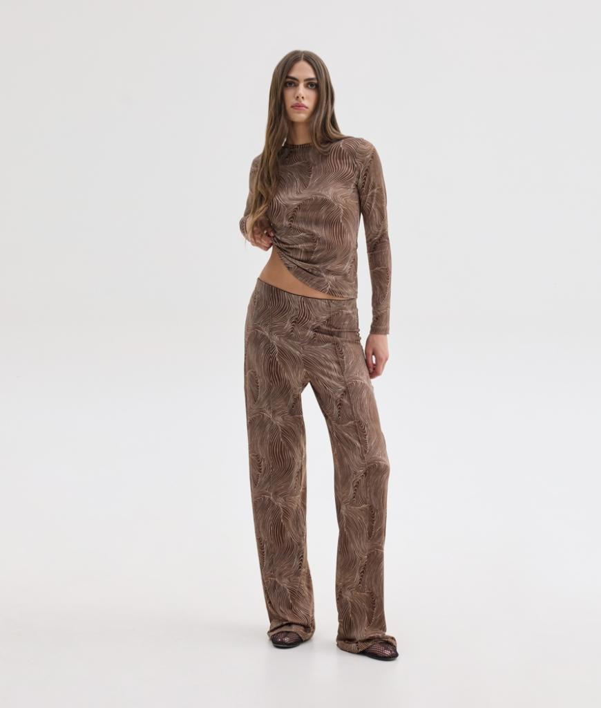/web/published/contacts/8361/portfolio/wendy-pants%20%283%29.jpg